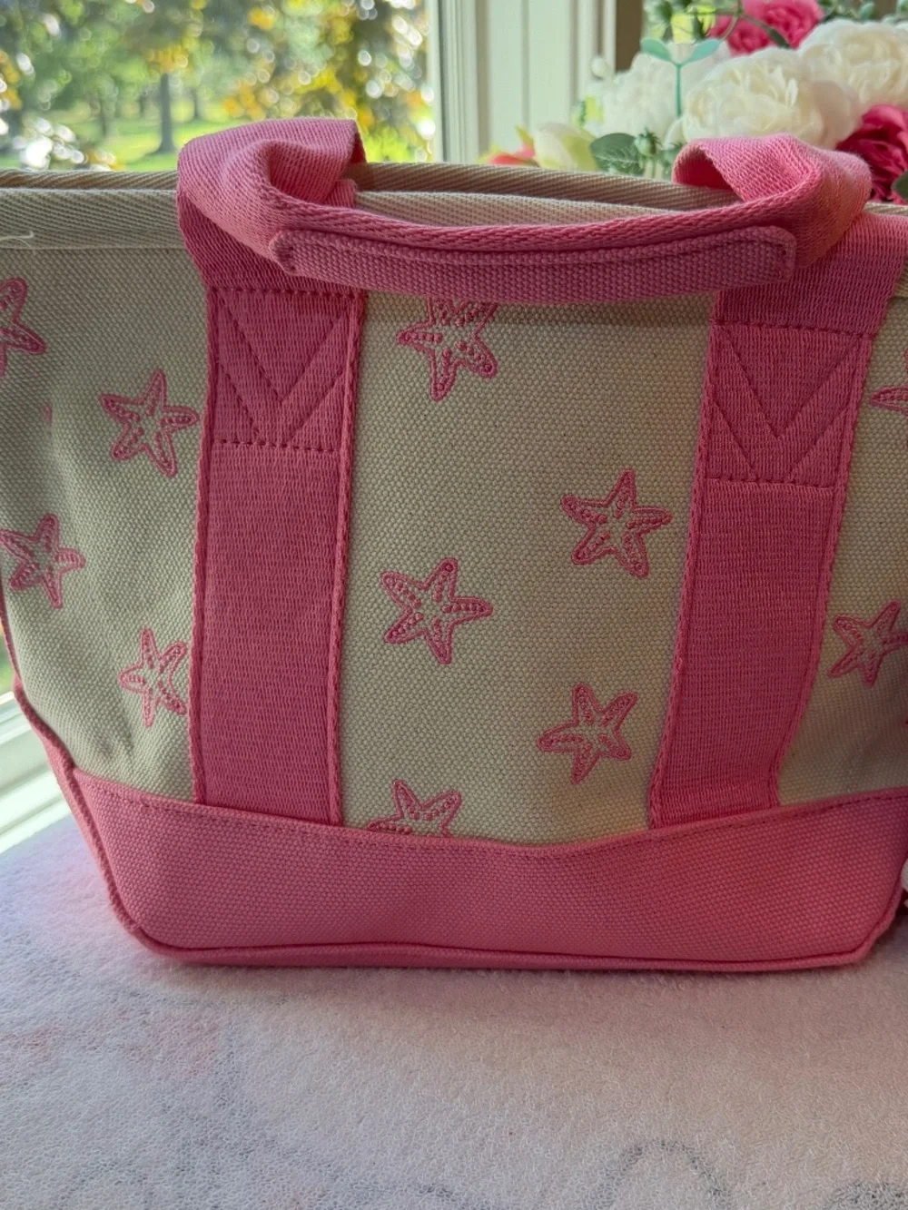 NWT Vineyard Vines Mini Embroidered Heritage Tote in Bahama Breeze